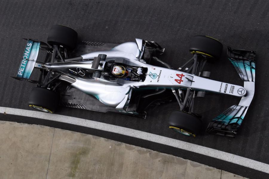  Mercedes-AMG F1 W08 EQ Power+ 2017 года  (фото 42 из 44)